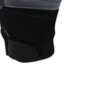 Full Finger Non Slip Hand <b>Grips</b> Safety <b>Gloves</b> Most Demanding Design Your Own Style Working Wear Mittens At Wholesale Rate - Product Image 2