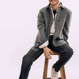 Camisa de Mezclilla Vintage de Alta Calidad para Hombre, Estilo Casual, con Botones, Bolsillo en el Pecho, Múltiples Bolsillos Laterales, Duradera, 100% Algodón - Product Image 1