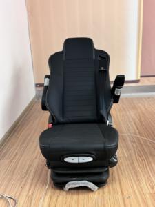 مقاعد سائق الشاحنة المريحة بنظام التعليق الهوائي، جلد عالمي مع تهوية وتدفئة، راحة ومتانة، تعديل السيارات - Product Image 4