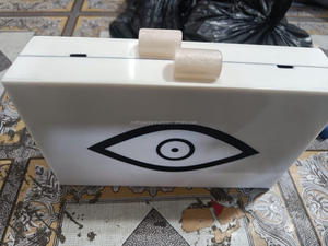 Embrague de caja de resina acrílica artesanal para mujer, diseño de lujo hecho a mano, embrague de mujer de moda de India - Product Image 3