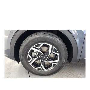 Kia Sportage Diésel 2.0 4WD Automático 2023 con Cámara Trasera, Asientos de Cuero, Volante a la Izquierda - 74,309 km - Product Image 5