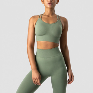 Ensemble de yoga pour femmes, leggings confortables sans couture, soutien-gorge de sport respirant et extensible, tenue d'entraînement de fitness - Product Image 3
