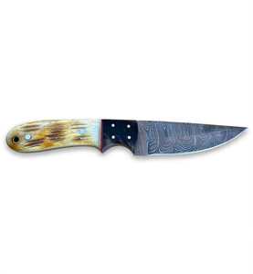 Couteau de camping premium en acier damas à motif échelle, outil utilitaire avec manche en corne et os - Product Image 4