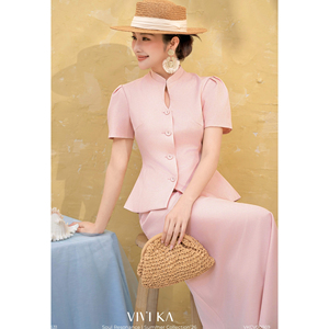 Blusa Elegante Rosa para Mujer con Cuello Mandarín y Abertura en el Escote, Estilo Peplum, para Oficina o Casual, Top Entallado, Tejido Liso Teñido Transpirable - Product Image 5