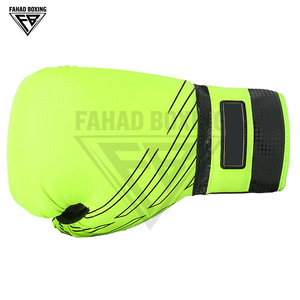 Guantes de Boxeo de Alta Resistencia, Color Verde y Negro, Nuevo Modelo, Ajustables, de Calidad, en Oferta, Personalizados para Entrenamiento de Combate - Product Image 3