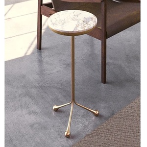 Table basse ronde contemporaine en marbre gris avec piétement en métal noir pour salon - Product Image 6