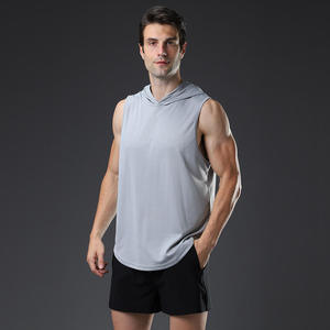 Nueva Camiseta Deportiva Informal con Capucha para Gimnasio y Running, Camiseta Corta de Verano para Hombre, Algodón Peinado de Alta Calidad a Bajo Precio - Product Image 1