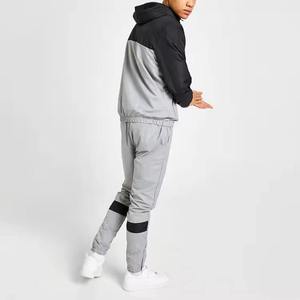 Factory Direct Selling Solid Color Lightweight Polyester Nylon <b>Wind</b> <b>Breaker</b> Custom Logo Streetwear Tracksuit for Men - Product Image 2
