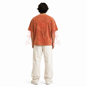 Camiseta Clásica de Hombros Caídos con Efecto Desgastado por el Sol, con Material de Algodón Resistente y Sensación Suave y Cómoda Durante Todo el Día - Product Image 2