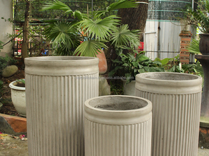 Macetas y jardineras de hormigón de fibra redonda grande de estilo antiguo clásico, accesorio de jardín interior y exterior - Product Image 6