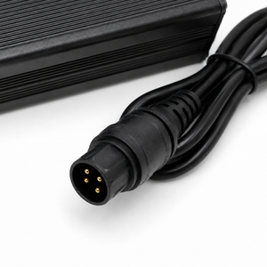 Caricabatterie <strong>e</strong>-<strong>bike</strong> <strong>e</strong> monopattino elettrico - Product Image 5