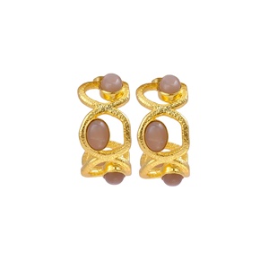 Diseñador gris piedra lunar piedra preciosa aro Stud pendientes hechos a mano chapado en oro de lujo declaración joyería al por mayor pendientes artesanales - Product Image 6