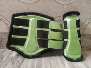 Fabricante profesional de productos para equitación, botas ecuestres de cuero patentado, botas para cepillar los tendones del caballo, precio de fábrica ecuestre - Product Image 5