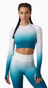 Ensemble de yoga 2 pièces pour femme, respirant, avec haut court à manches longues et leggings taille haute élastique, bleu dégradé, vêtements de sport avec logo frontal - Product Image 4