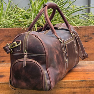 Sacs polochons de voyage en cuir pleine fleur de haute qualité avec compartiment à chaussures sacs de week-end en cuir vieilli sacs à bagages pour hommes - Product Image 4