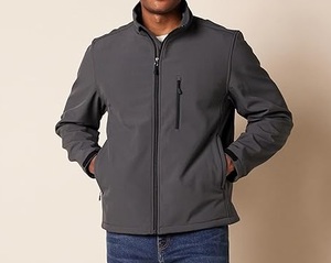 Fournisseur direct d'usine, nouvelle arrivée, veste softshell noire avec poche zippée sur la poitrine et capuche, vente en gros de vestes softshell d'hiver - Product Image 5