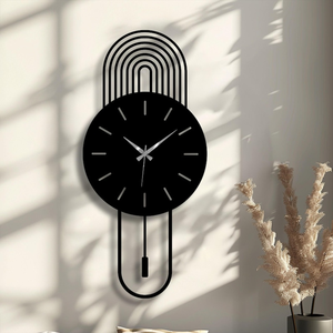 Horloge murale en métal au design moderne en forme d'arche, horloge ronde minimaliste noire, horloge design décorative, art mural contemporain pour le salon - Product Image 1