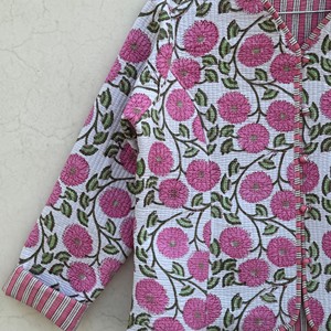 Veste matelassée à imprimé floral rose, col en V, manches trois quarts, en coton, vêtement d'extérieur pour le printemps, manteau pour femme - Product Image 4