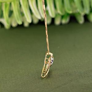 Pendentif Cœur Unique Plaqué Or avec Moissanite Taille Brillant Ronde, en Argent Sterling 925, Bijoux Fins, Breloques - Product Image 4