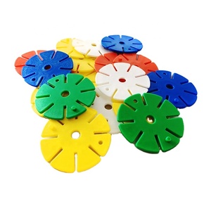 1400 piezas de juguete de bloques de construcción con forma de flor redonda y copo de nieve en 5 colores, material didáctico. - Product Image 1
