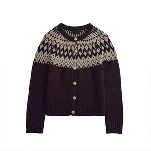 Cardigan en laine tricotée pour femme, motif géométrique, boutons sur le devant, col rond, manches longues, pull décontracté pour l'hiver - Product Image 2