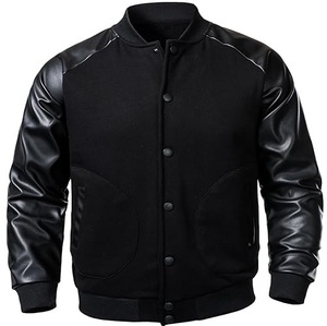 Veste en cuir noir à manches longues avec fermeture à boutons, veste varsity de haute qualité, streetwear personnalisé, veste en molleton patchwork pour homme - Product Image 1