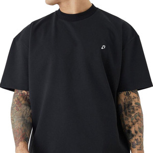 T-shirt Homme Oversize Noir Minimaliste Streetwear en Coton Lourd, Coupe Boxy à Épaules Tombantes, Qualité Premium, Style Urbain Décontracté - Product Image 2