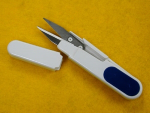 Coupe-fil DK-450 avec poignée en plastique |   Ciseaux à broder avec manche en plastique, lame en acier inoxydable, ciseaux de tailleur - Product Image 6