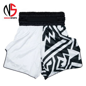 Shorts de Muay Thai pour Hommes Très Vendus – Dernier Style Entièrement Personnalisable, Anti-Plis, Matière de Qualité Supérieure, Motif Uni, Prix Raisonnable 2026 - Product Image 1