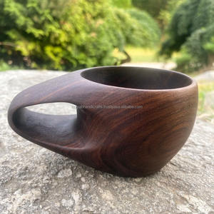 Prix de gros pour une tasse en bois Cadeau personnalisé et attentionné pour toute occasion d'Inde - Product Image 1