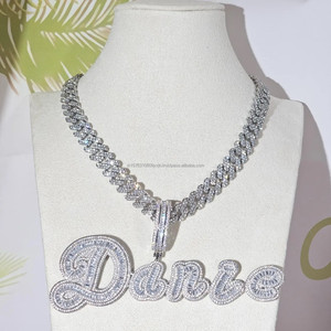 จี้ตัวอักษร Danie แบบสั่งทำพิเศษ พร้อมเพชรโมอิสซาไนต์ สร้อยคิวบันสุดหรู สไตล์ฮิปฮอป ของขวัญ - Product Image 2