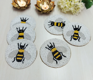 แผ่นรองแก้วรูปผึ้งทำมือประดับลูกปัด - ชุด 6 ชิ้น โดย Creative Art Zone - Product Image 2