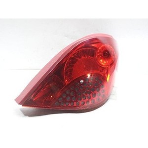Luz Trasera Derecha Usada 207 968017908000 - Product Image 2