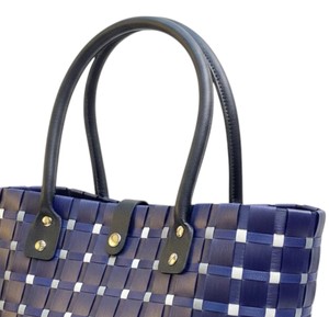Sac et sac à main artisanaux personnalisables, prix d'usine, en matière plastique premium, pour les voyages quotidiens des femmes modernes - Product Image 2