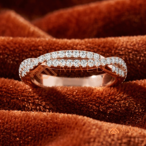 แหวนเพชรแบบถักสองแถวสีโรสโกลด์ทันสมัย |   แหวนเพชรแล็บประกายระยิบระยับรูปอินฟินิตี้ |   ของขวัญวันครบรอบประดับมอสซาไนต์ - Product Image 1