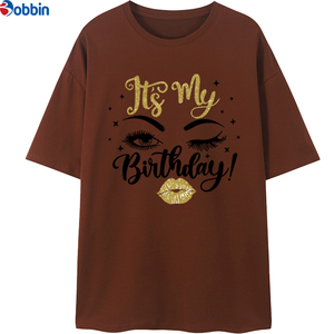 T-shirt décontracté sport pour femme, coupe ample, épaules tombantes, personnalisé, en polyester respirant et écologique, avec lettres dorées - Product Image 2