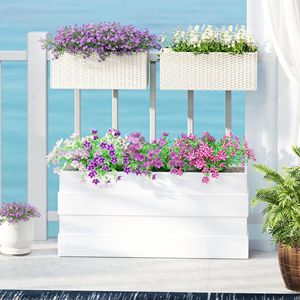 Set di 2 Vasi da Fiori da 20 Pollici per Ringhiera, Effetto Rattan Bianco, Cesti Sospesi con Fori di Drenaggio e Ganci per Recinzione - Product Image 2
