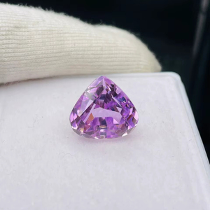 พลอยคุนไซต์ทรงหัวใจธรรมชาติ น้ำหนัก 14.48 กะรัต คุณภาพเกรด AAA ความเงางามระดับ AAA สีสวยงาม เหมาะสำหรับการขัดแต่ง ราคาถูก - Product Image 3