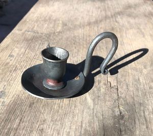 Iron Flower <b>Candlestick</b> Holder <b>Black</b> Metal Home Decoration Durable Design - Product Image 1