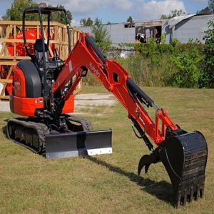 Mini-excavatrice Kubota KX033 4, 2 tonnes, 3,5 tonnes, petite pelle avec composants de pompe moteur essentiels, machine à performance fiable - Product Image 2