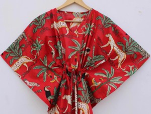 Robe Kaftan pour femmes, 100% coton, imprimé floral animalier, col en V, robe enveloppante, respirante, séchage rapide, écologique, manches courtes, plage - Product Image 1