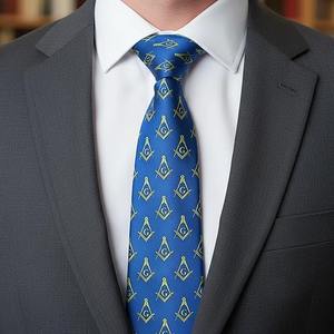 Cravate maçonnique avec motif équerre et boussole - [Bleu et Or] Fabriquée en polyester, motif équerre et boussole maçonniques - Product Image 5