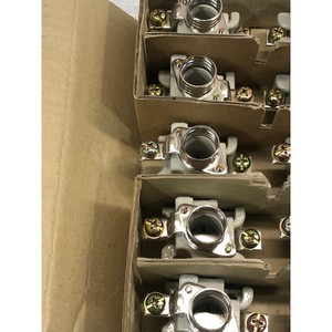 LOT DE 10 BASE DE FUSET DE CARTOUCHE FUJI ELECTRIC AFA30 - Équipements et pièces semi-conductrices de renommée mondiale à confiance - Product Image 1