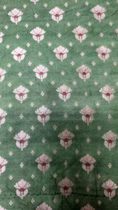 Tissu en soie de mûrier délicat et personnalisable - Product Image 2