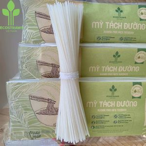 Nouilles de riz vietnamiennes fines et plates pour soupes et sautés, service de restauration, vente en gros, approvisionnement en vrac - Product Image 2