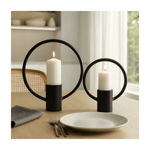 Lanterne de table cylindrique moderne Art Déco à motif éventail, support de bougie décoratif en métal noir découpé - Product Image 4
