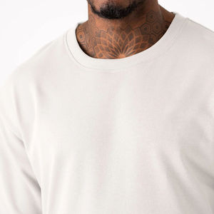 T-shirt rayé pour homme en coton à manches courtes, col rond, coupe ajustée, confortable, respirant, à porter tous les jours en été - Product Image 5