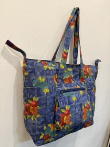 Floral Pattern <b>Shopping</b> <b>Bag</b> Large Size Textile Material <b>Zipper</b> Closure Shoulder Handle Daily Use - Product Image 3
