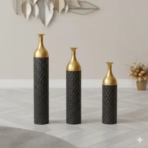 Vase à fleurs haut de gamme en fer doré, élégant, sur pied, moderne, en métal, pièce d'appoint - Product Image 1