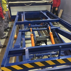 LG-2346 Energiesparender Doppelschicht-Doppelstation-Glaslaminierofen mit Zwei Arbeitsbereichen - Product Image 6